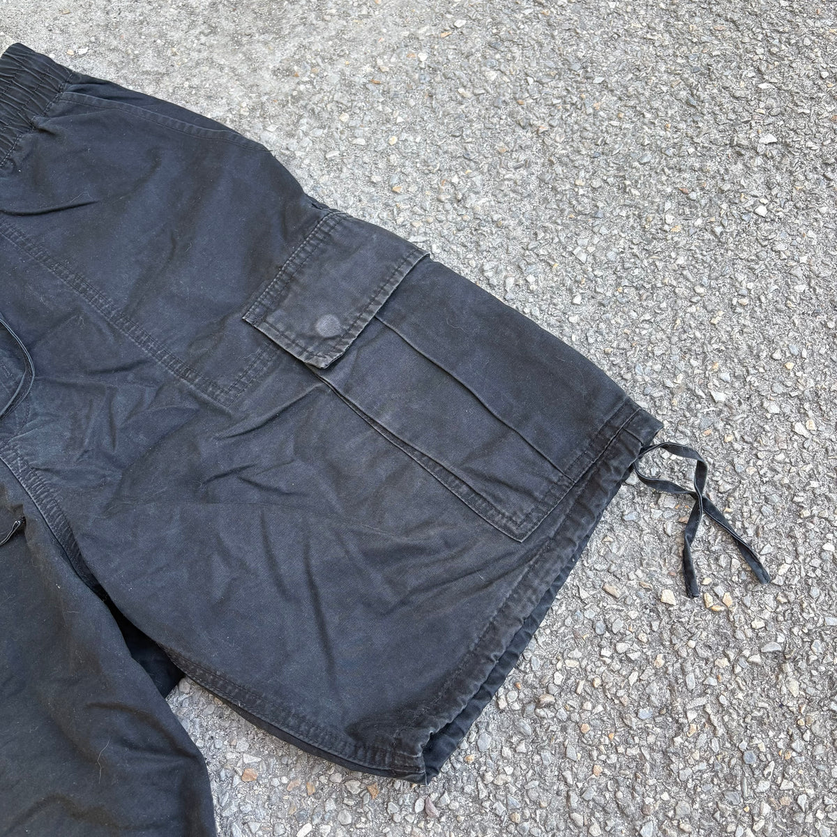 Spodenki Cargo Weekday