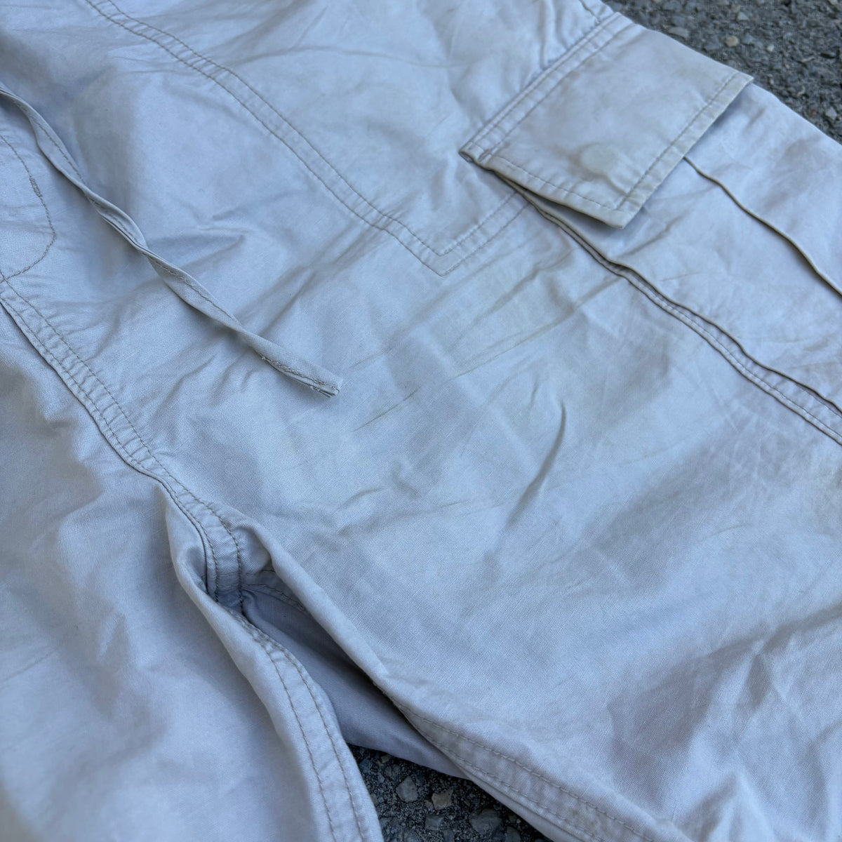 Spodenki Cargo Weekday